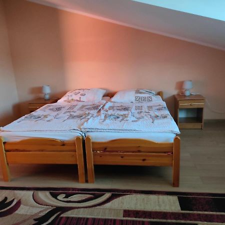 Wiola Appartement Zelistrzewo Buitenkant foto
